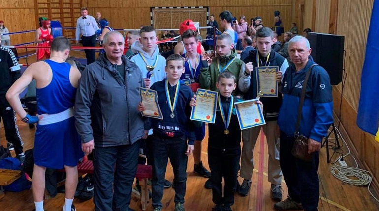 4 золотих, 5 срібних та 3 бронзові медалі привезли юні червоноградські боксери із турніру в Горохові