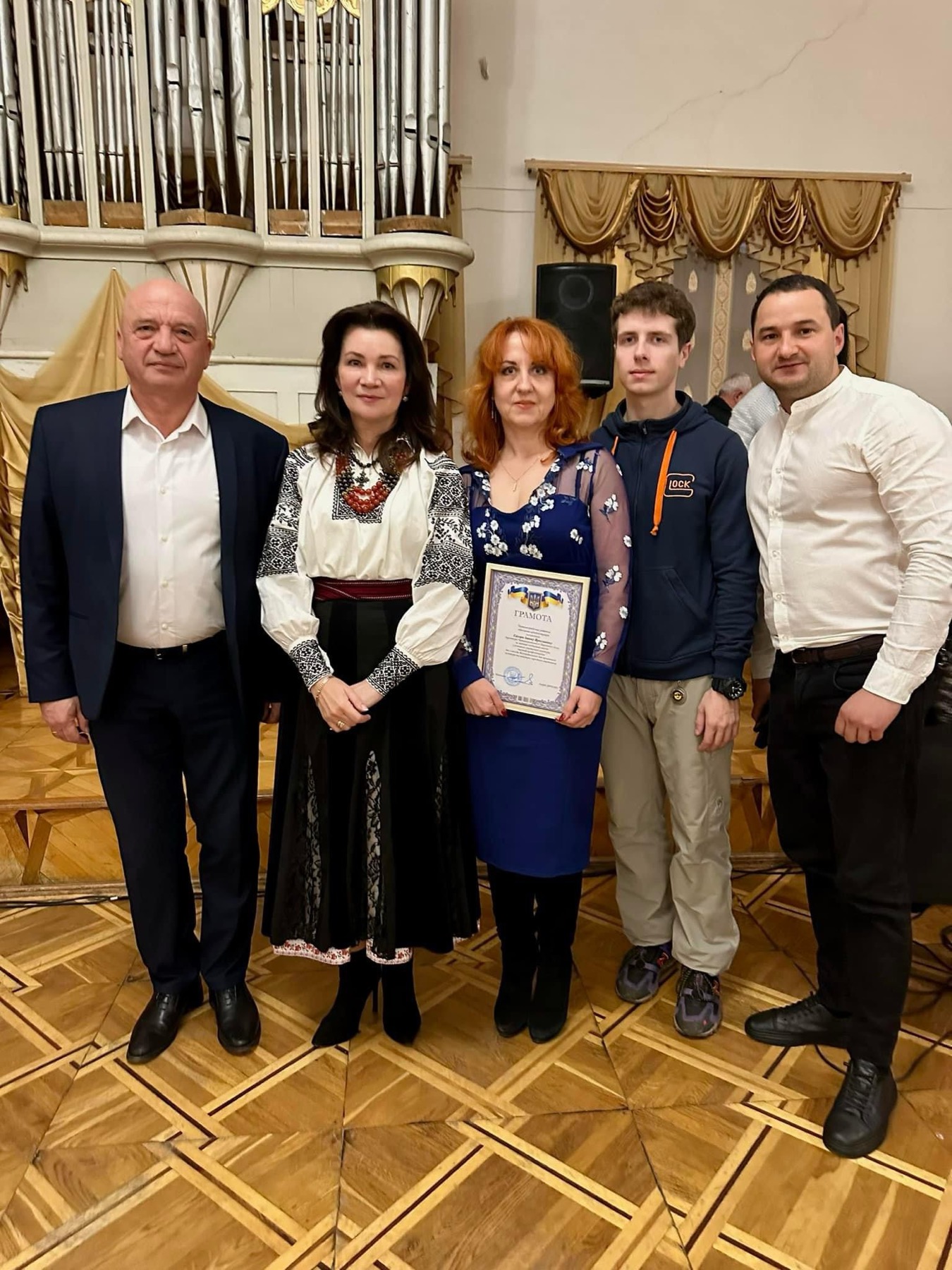 У Палаці Потоцьких відбулось нагородження працівників культури та майстрів народного мистецтва Шептицького району