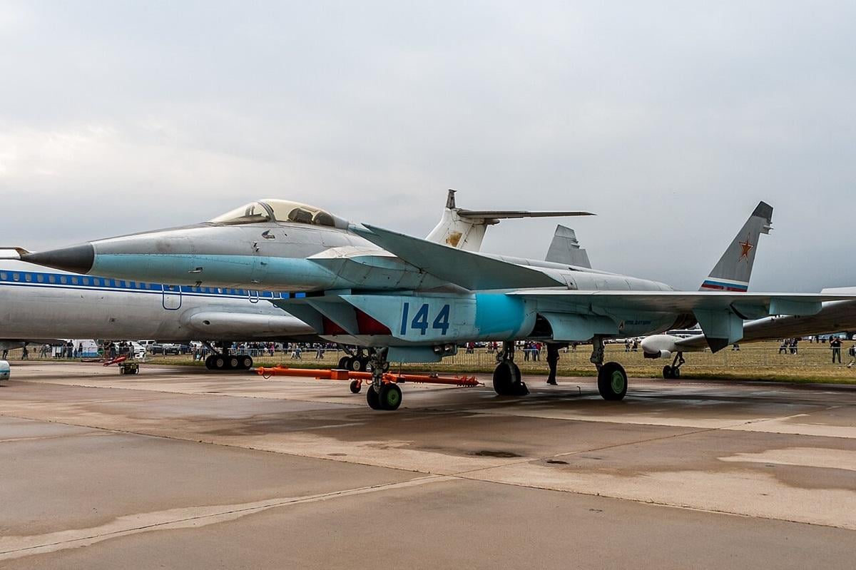 Провів у повітрі 18 хвилин: чому радянський конкурент F-22 здійснив лише один політ