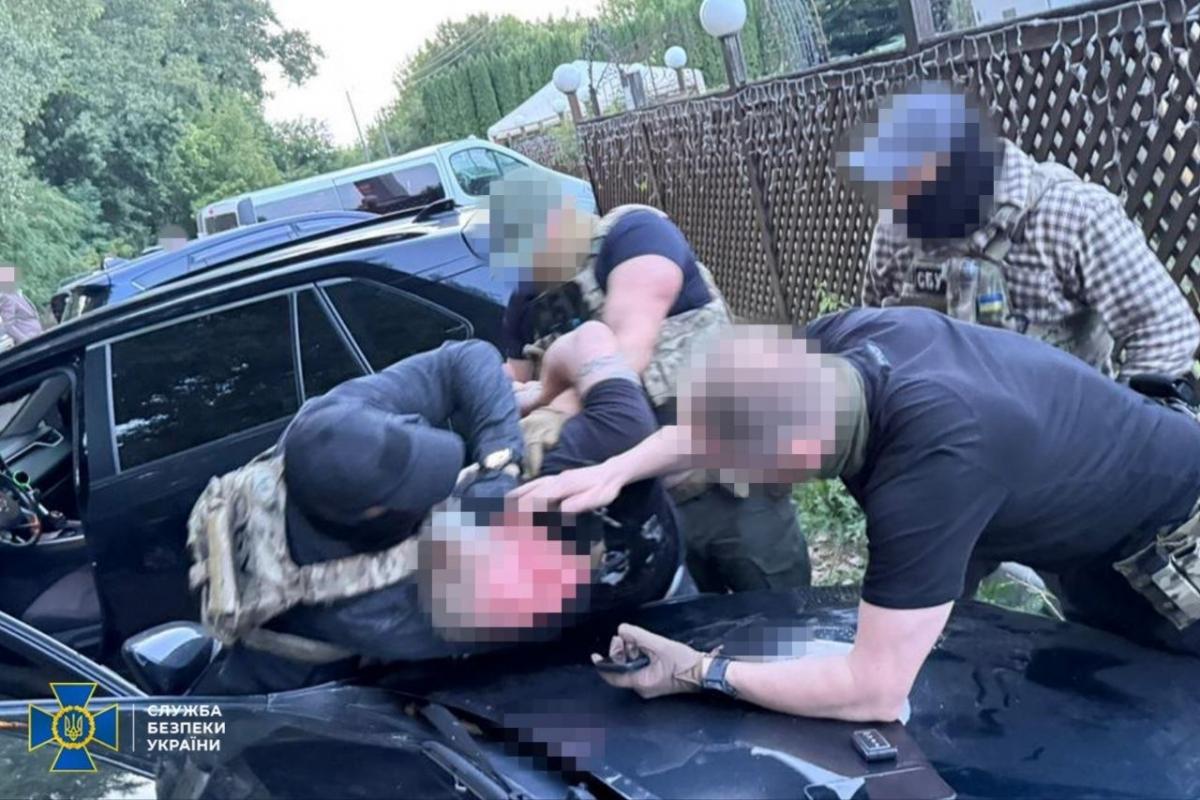 Готував теракти по всій Україні: СБУ викрила одного з керівників відомої партії